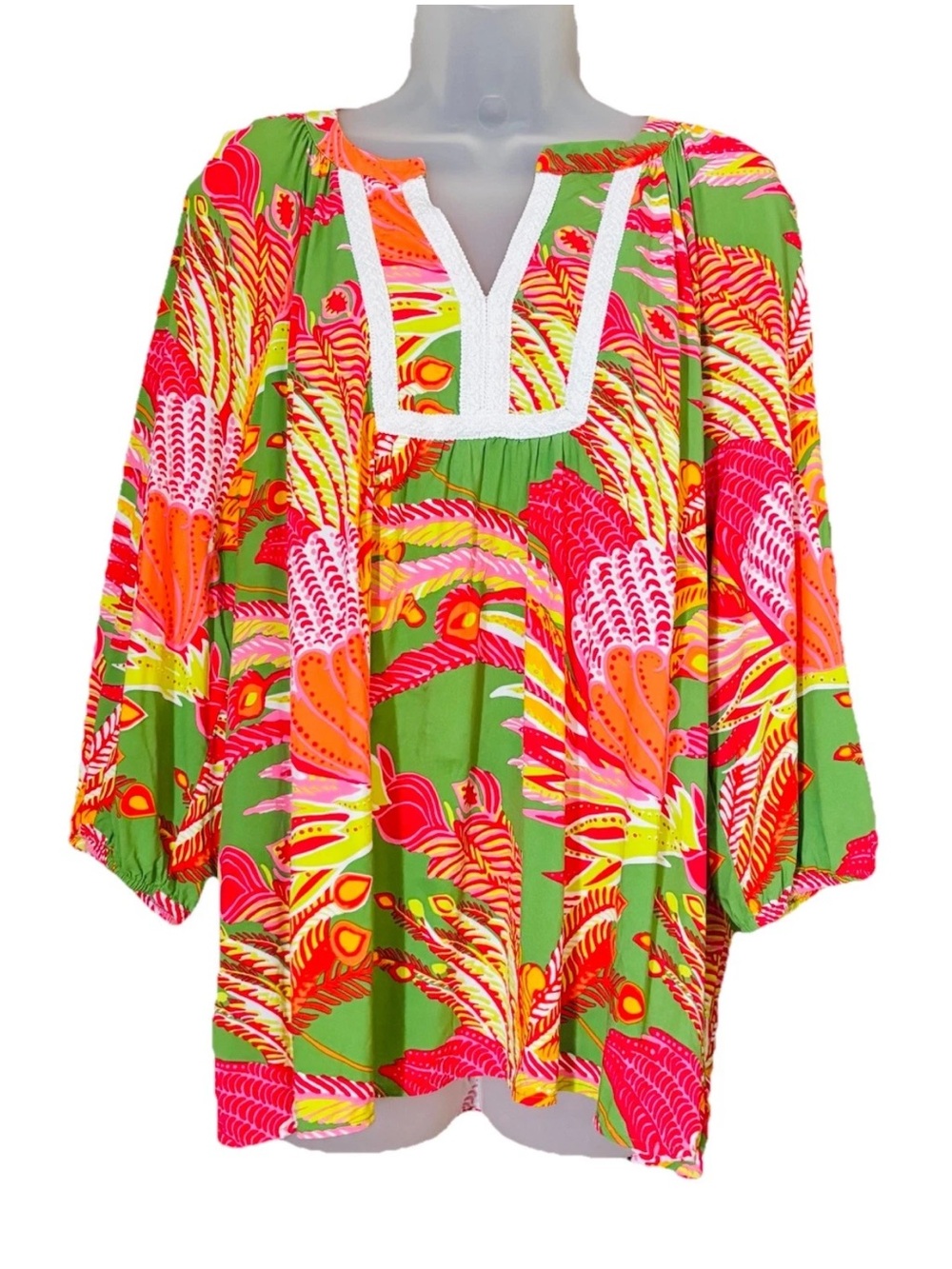 Crown & Ivy Women's Tropical Crochet Trim Tunic Top Green Pink Size XL Vacation - Picture 9 of 9
